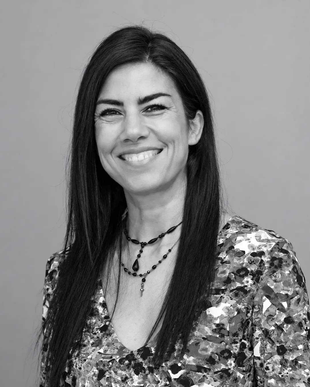 Portrait of Daniela Scalia, co-founder of Seams